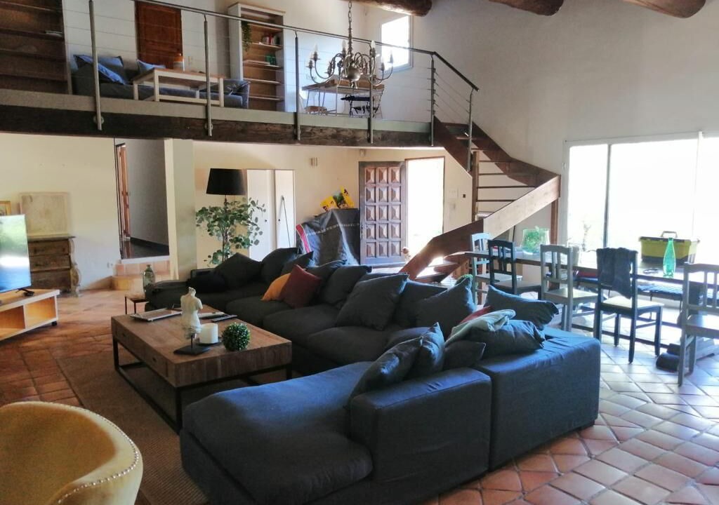 Photo of Livingroom in Saint-Martin-de-Castillon