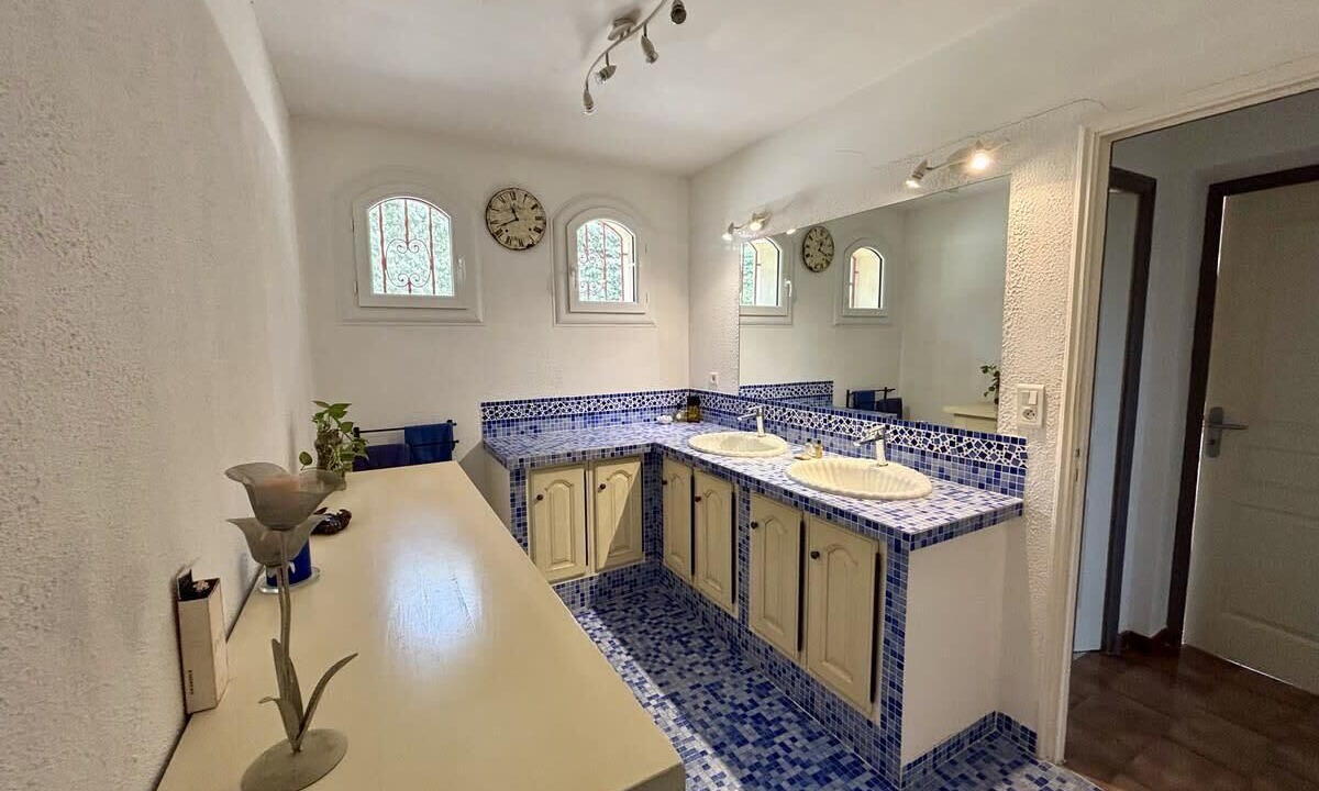 Photo of Bathroom in Pont Royal