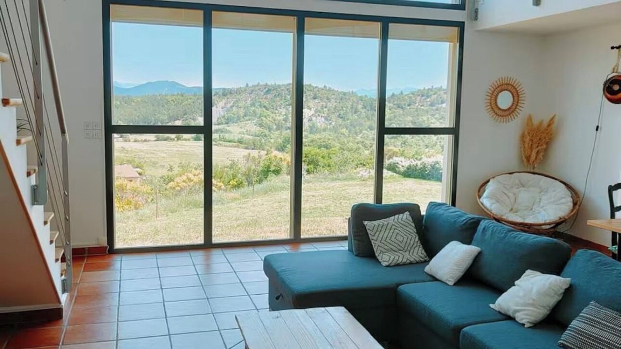 Photo of Livingroom in Chateauneuf-Val-Saint-Donat