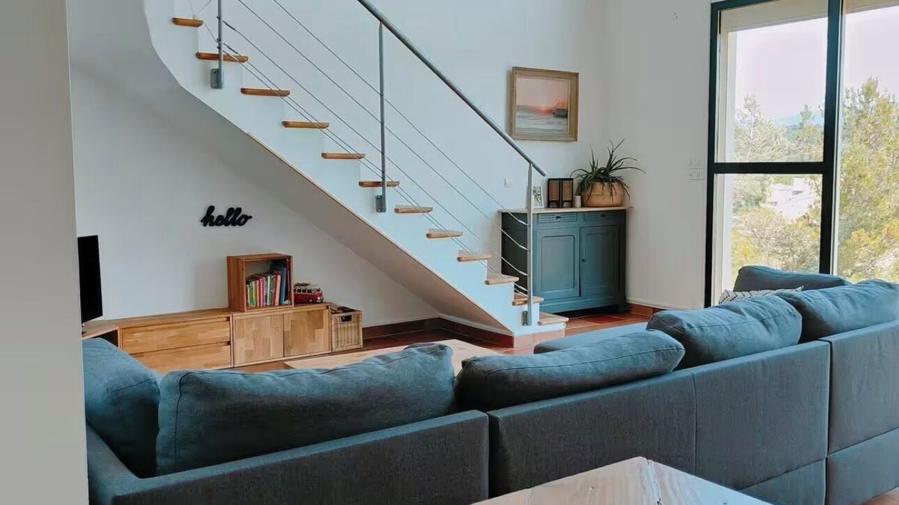 Photo of Livingroom in Chateauneuf-Val-Saint-Donat