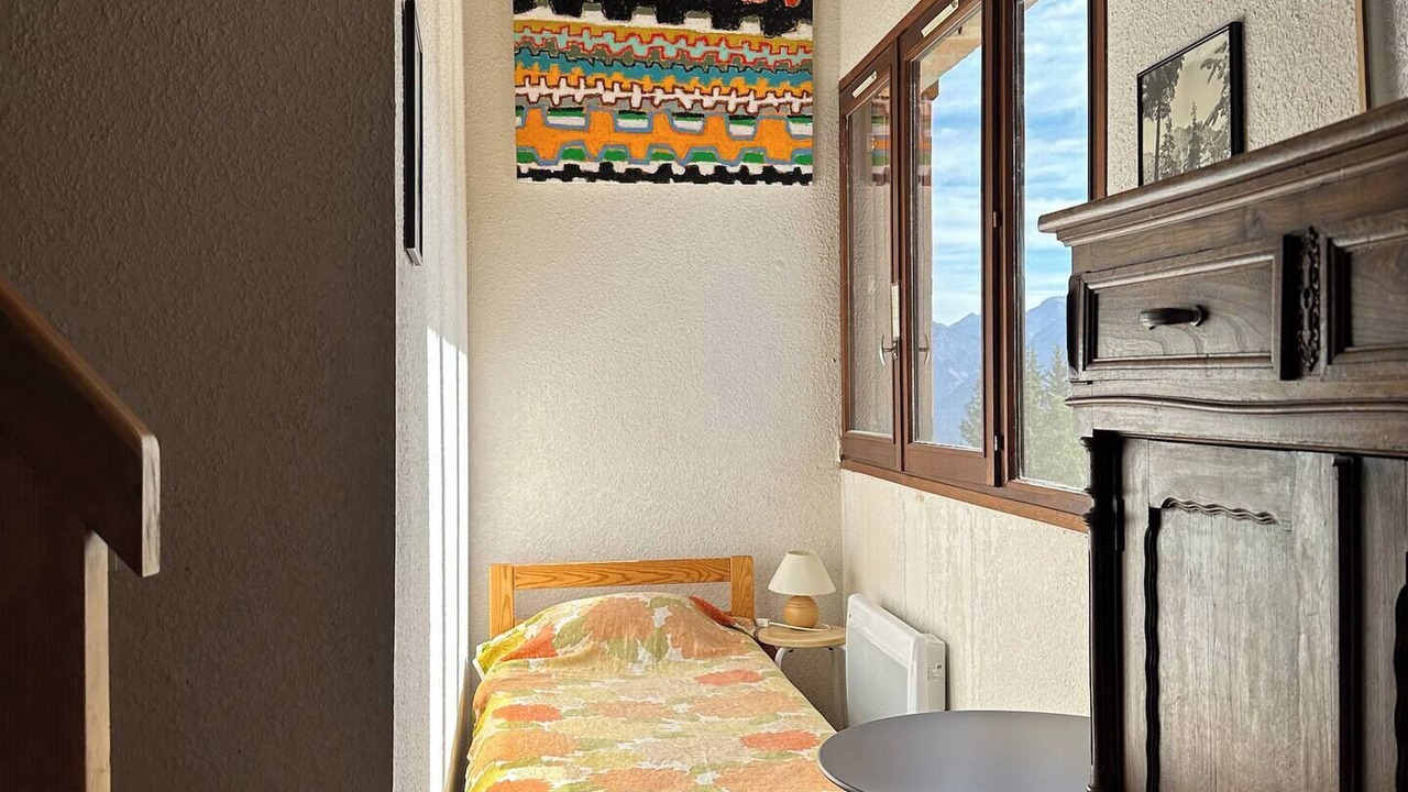 Photo of Bedroom in Enchastrayes