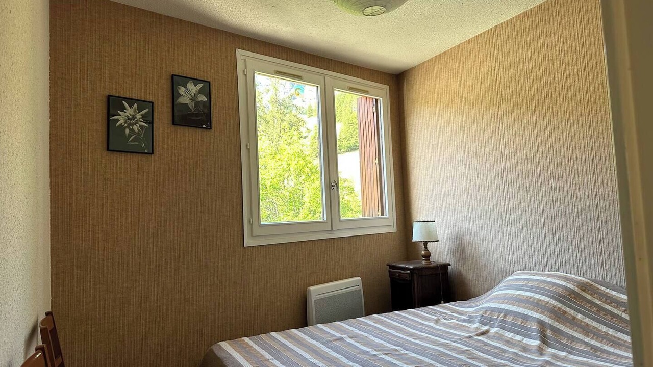 Photo of Bedroom in Enchastrayes