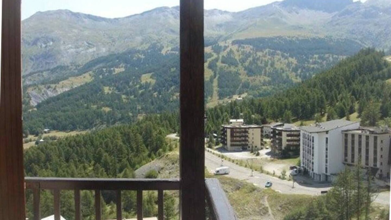 Photo of Outdoor in Enchastrayes