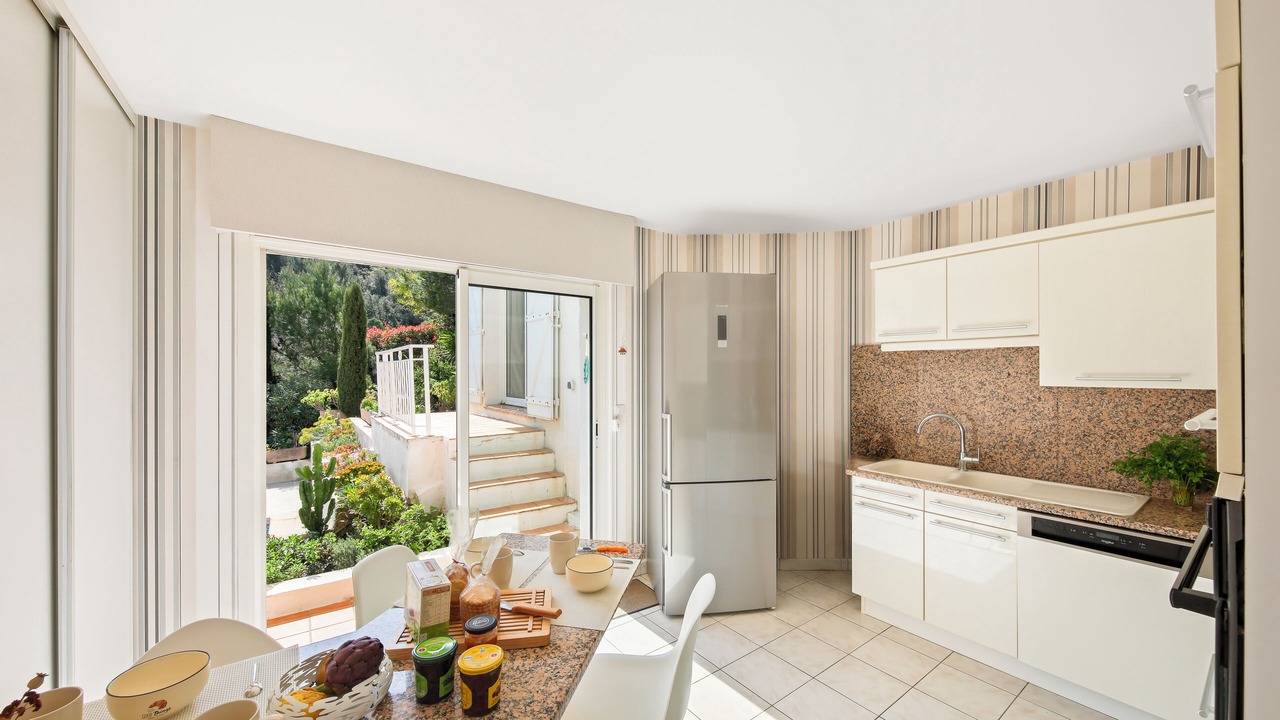 Photo of Kitchen in Hyeres