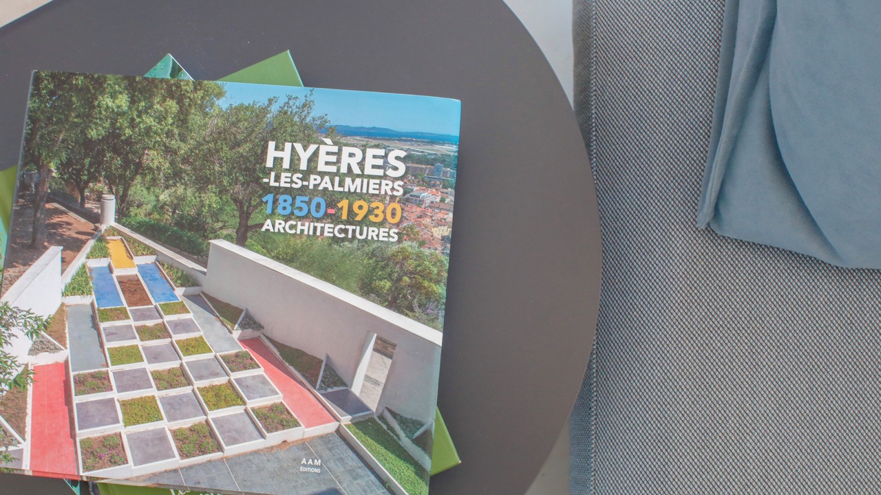 Photo of Others in Hyeres