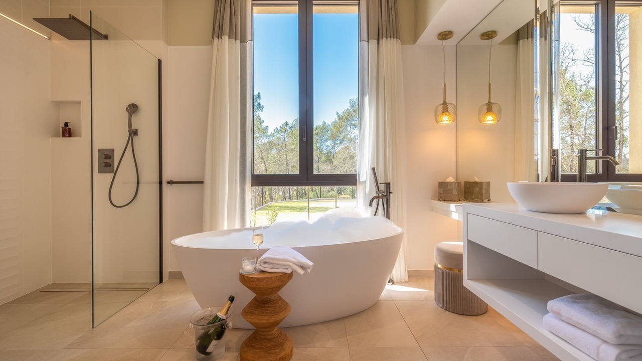 Photo of Bathroom in Tourrettes