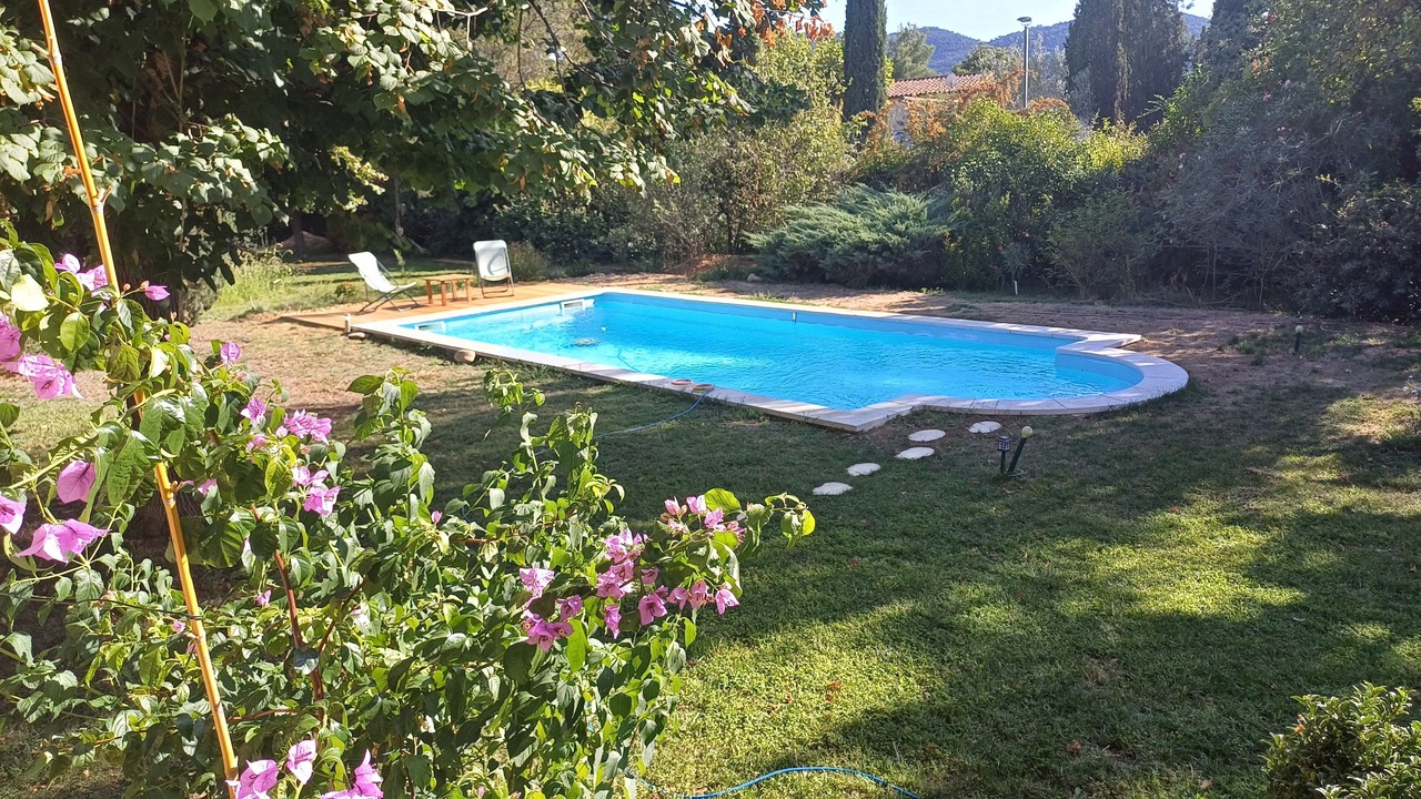 Photo of Outdoor in Gemenos
