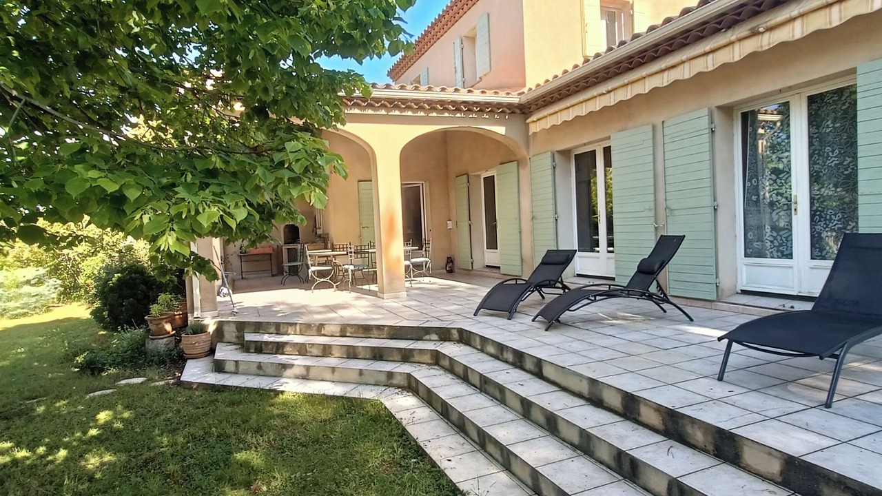 Photo of Patio Balcony in Gemenos