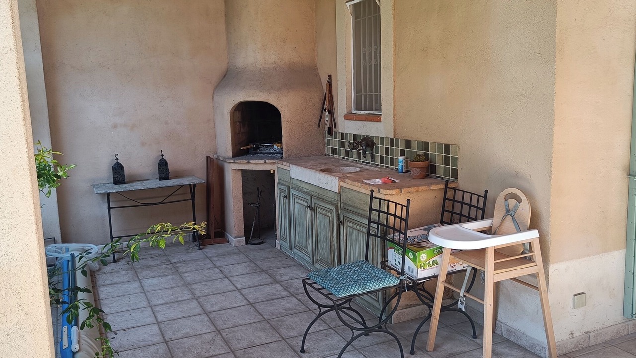 Photo of Patio Balcony in Gemenos