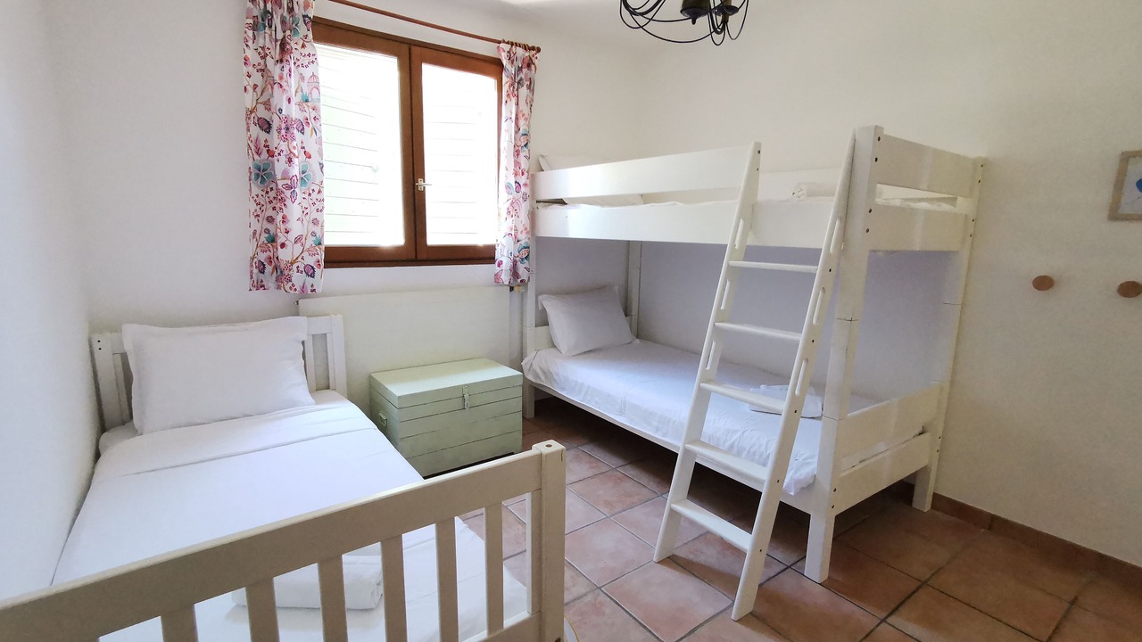 Photo of Bedroom in Gemenos