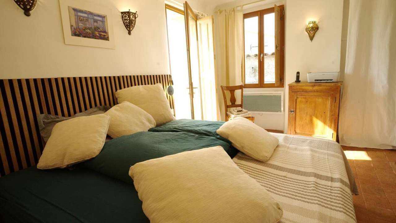 Photo of Bedroom in Villecroze