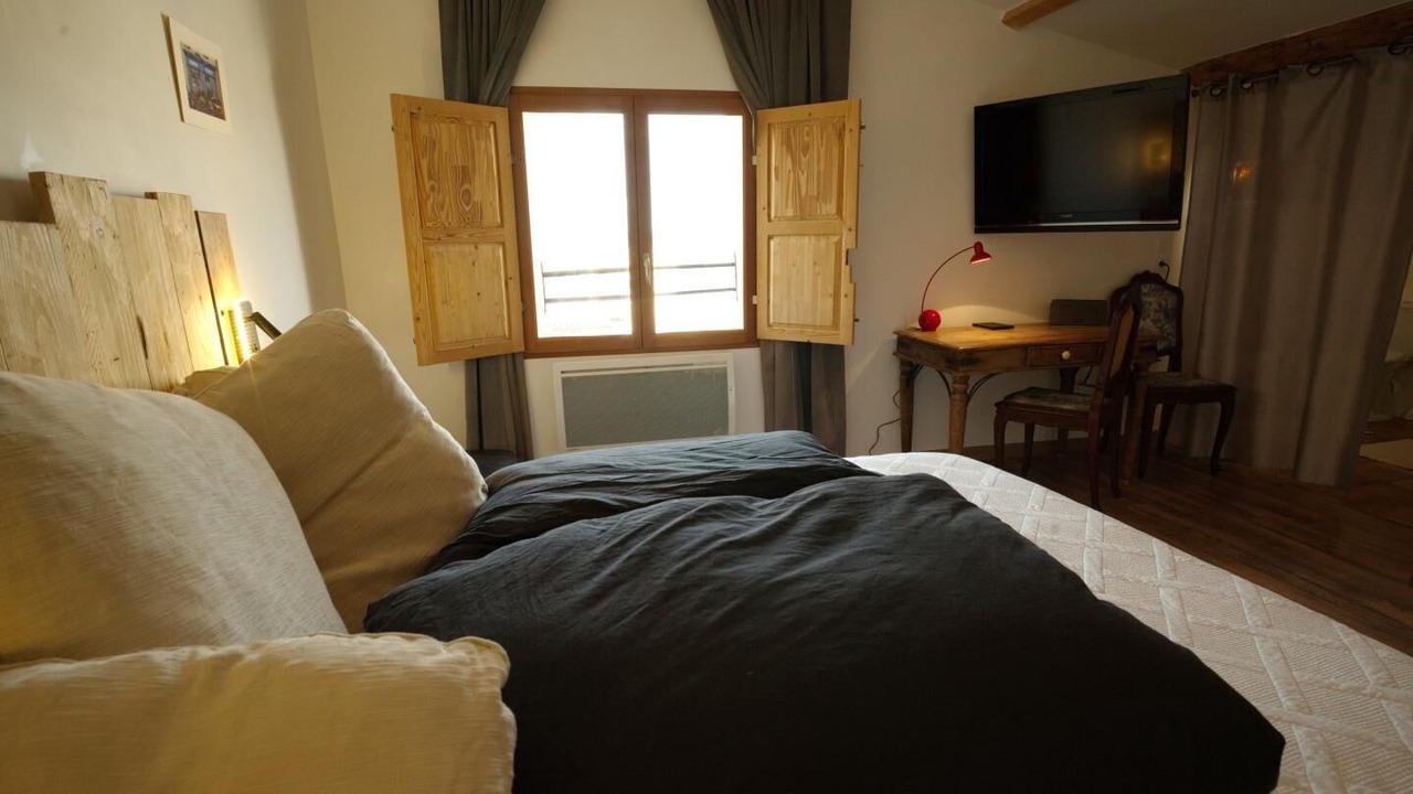 Photo of Bedroom in Villecroze