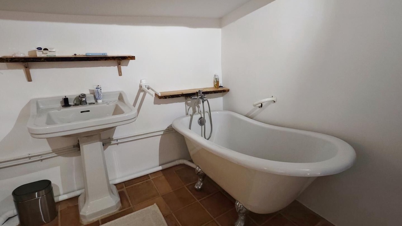 Photo of Bathroom in Villecroze