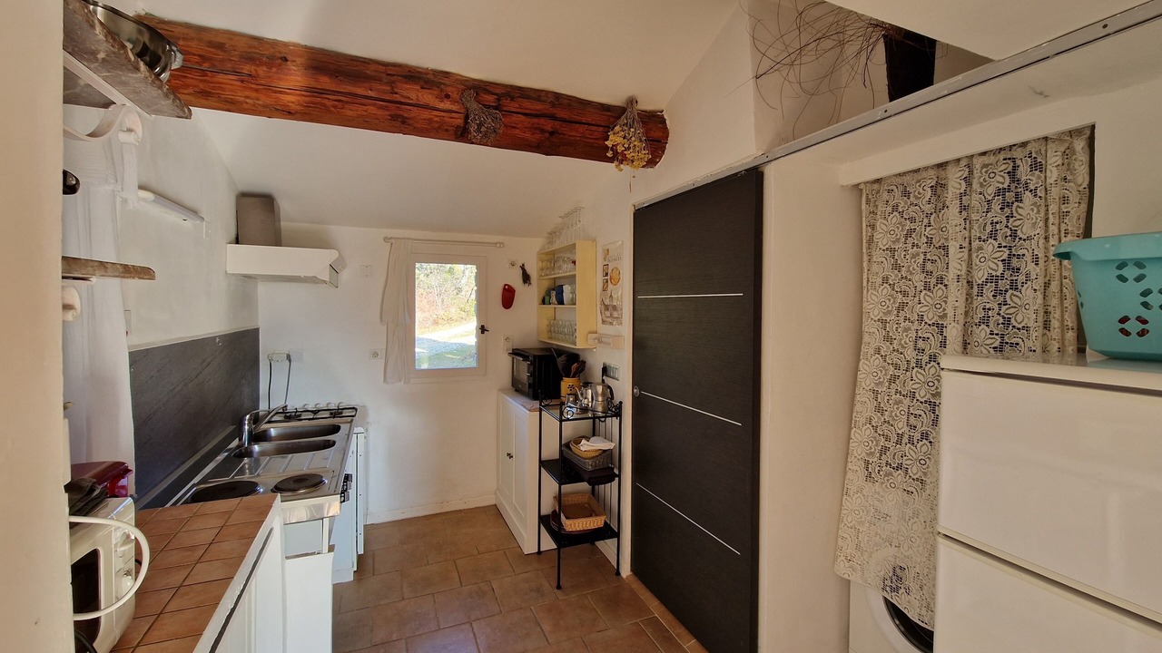 Photo of Kitchen in Buoux