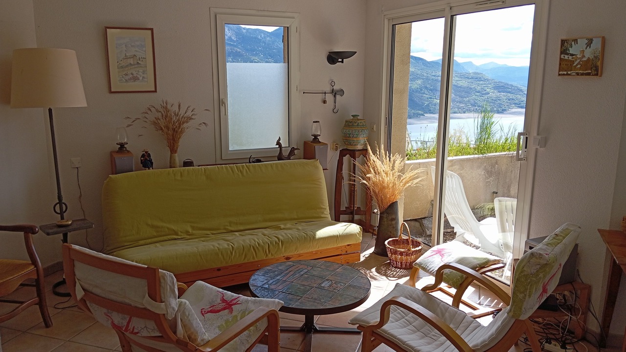 Photo of Livingroom in Puy-Sanieres
