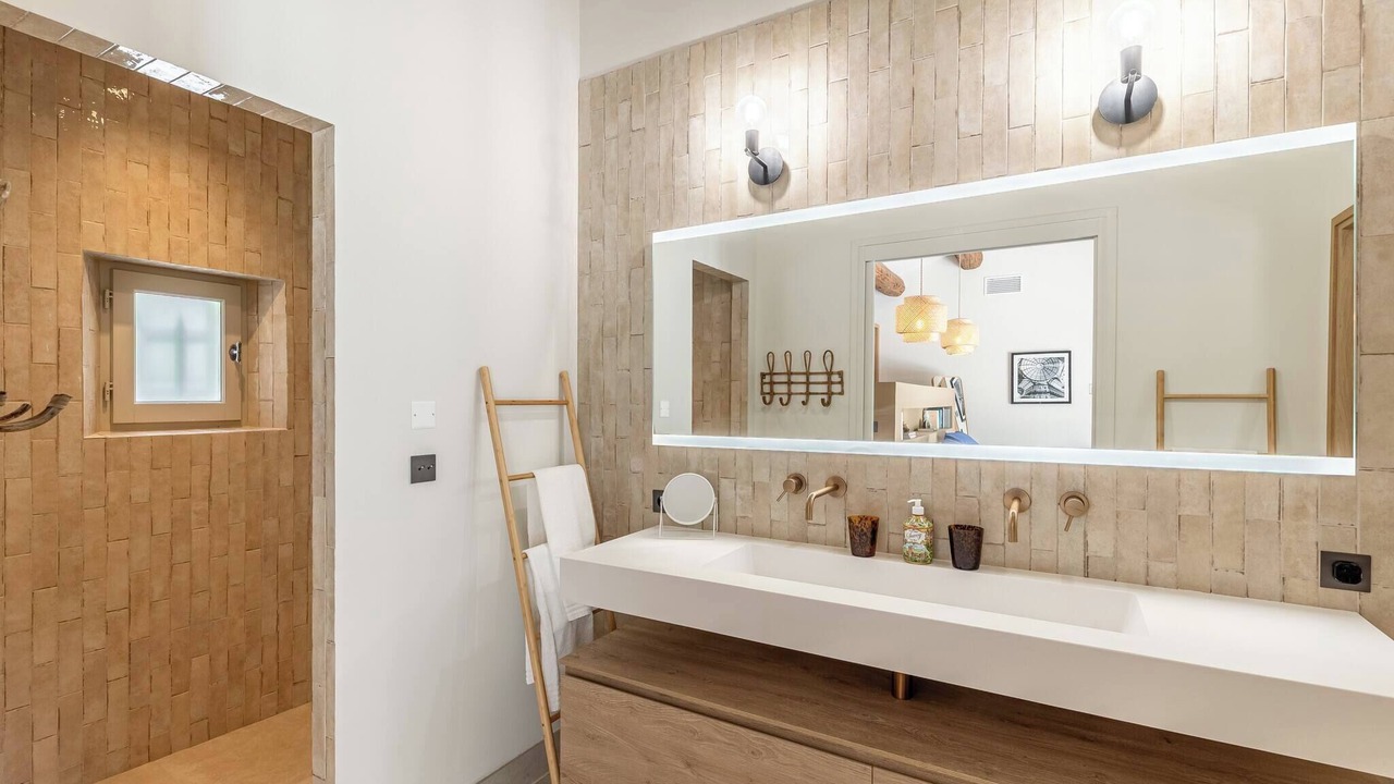 Photo of Bathroom in St.-Remy-de-Provence