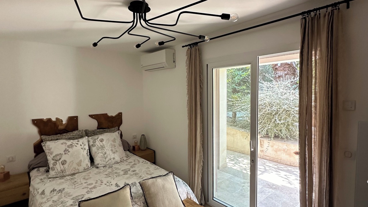 Photo of Bedroom in Menton
