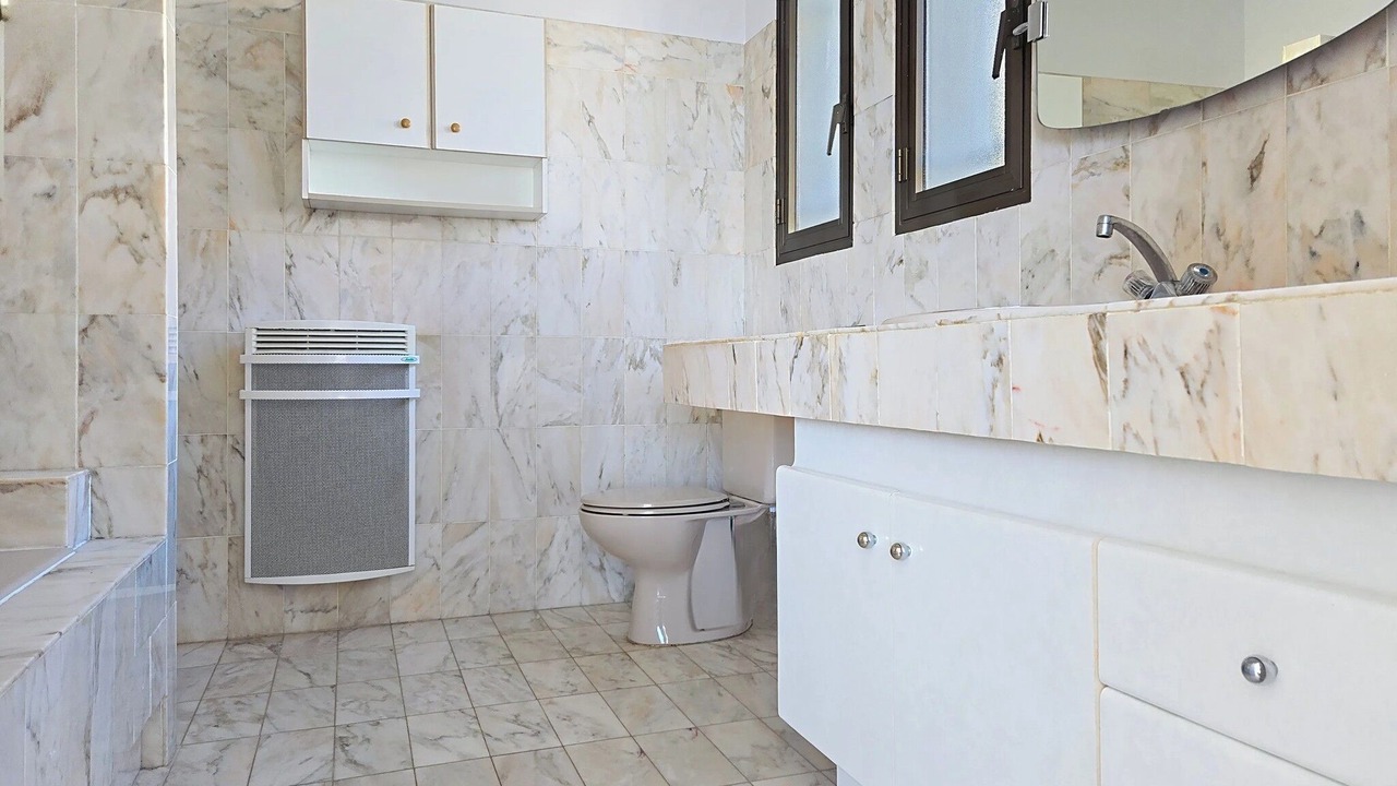 Photo of Bathroom in Vallauris