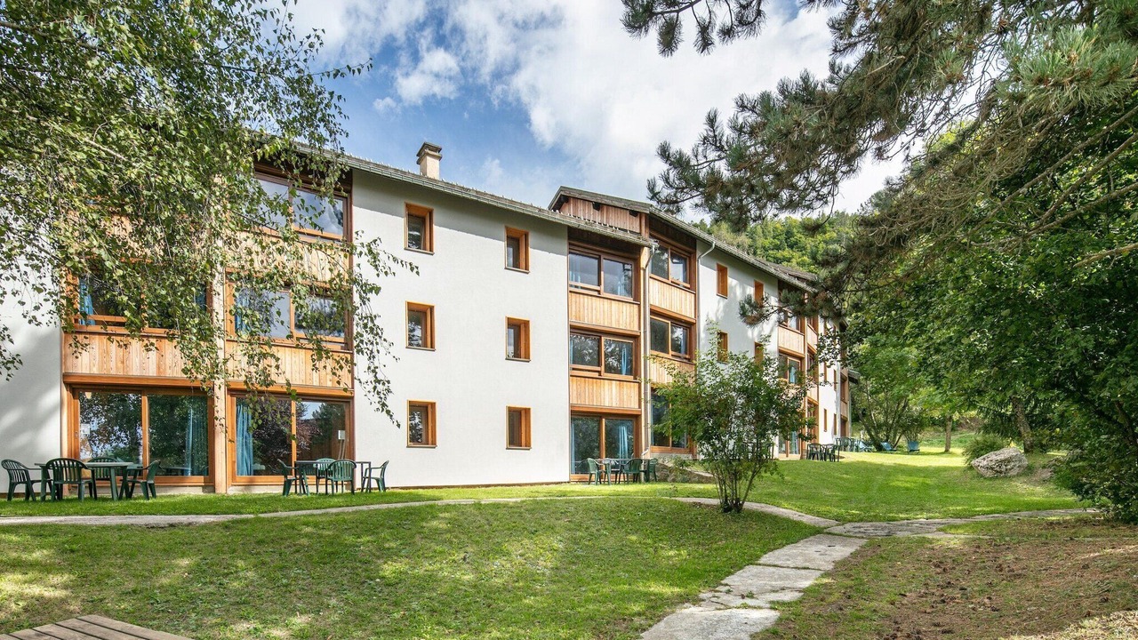 Photo of Outdoor in Saint-Leger-les-Melezes