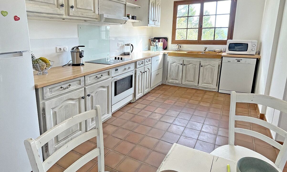 Photo of Kitchen in Sillans-la Cascade