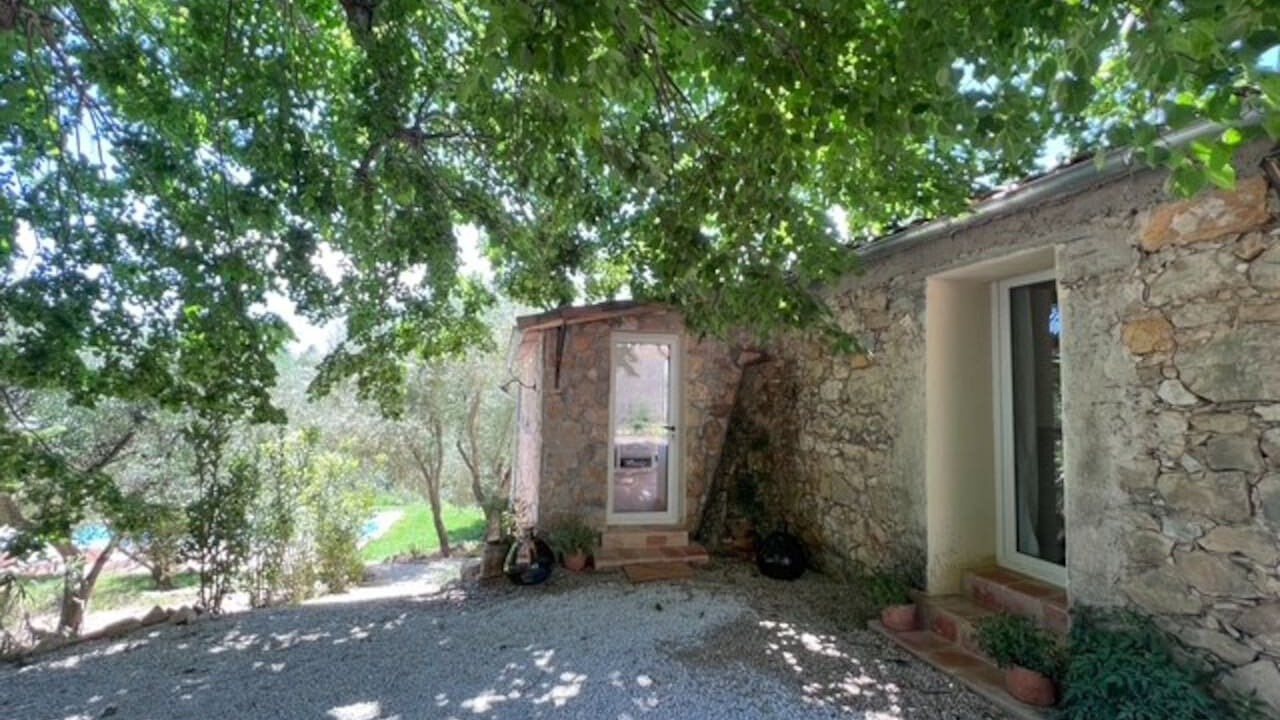 Photo of Outdoor in Saint-Cezaire-sur-Siagne