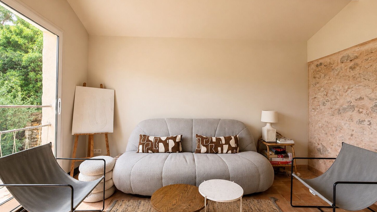 Photo of Livingroom in Saint-Cezaire-sur-Siagne