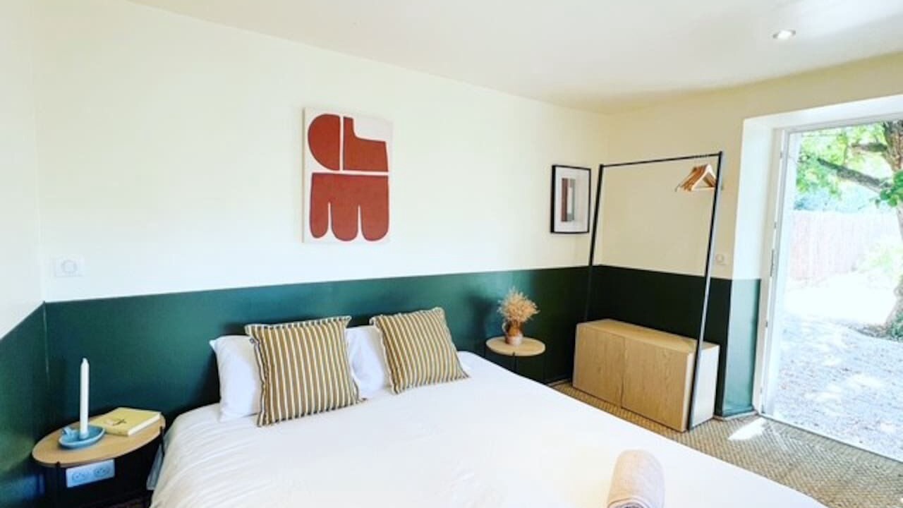 Photo of Bedroom in Saint-Cezaire-sur-Siagne