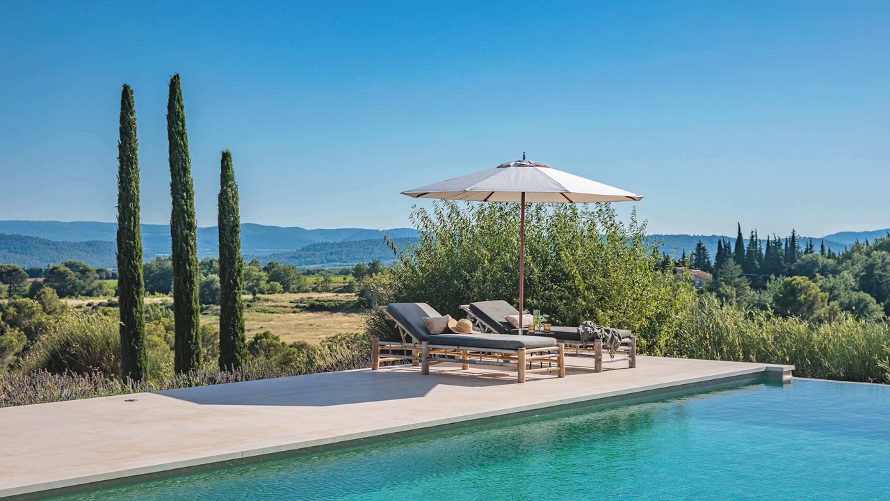 Photo of Outdoor in Cabrieres-dʼAigues