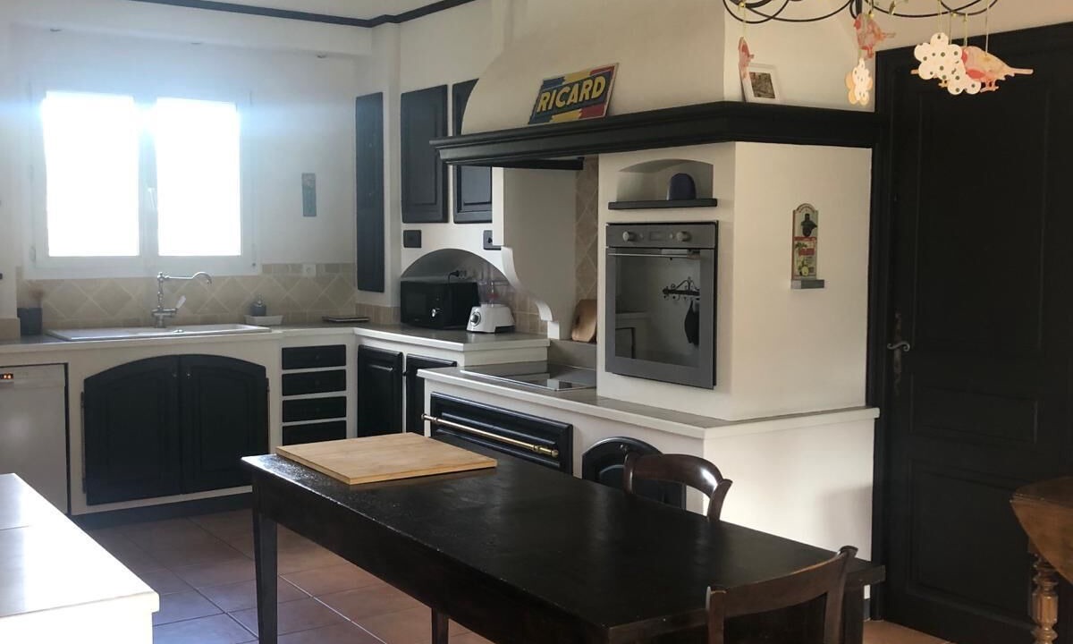 Photo of Kitchen in Mouries