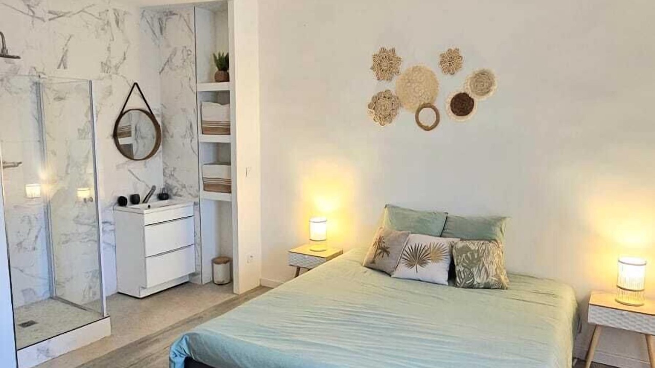 Photo of Bedroom in Salin-de-Giraud