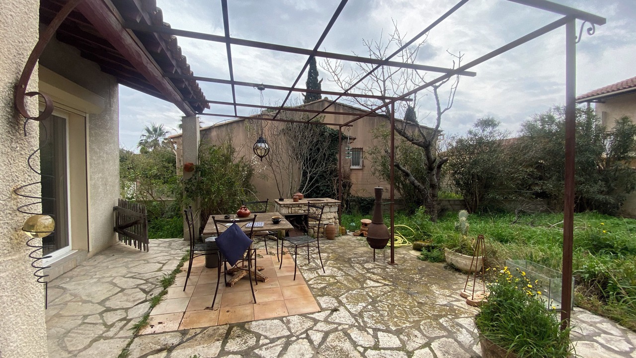 Photo of Outdoor in Istres