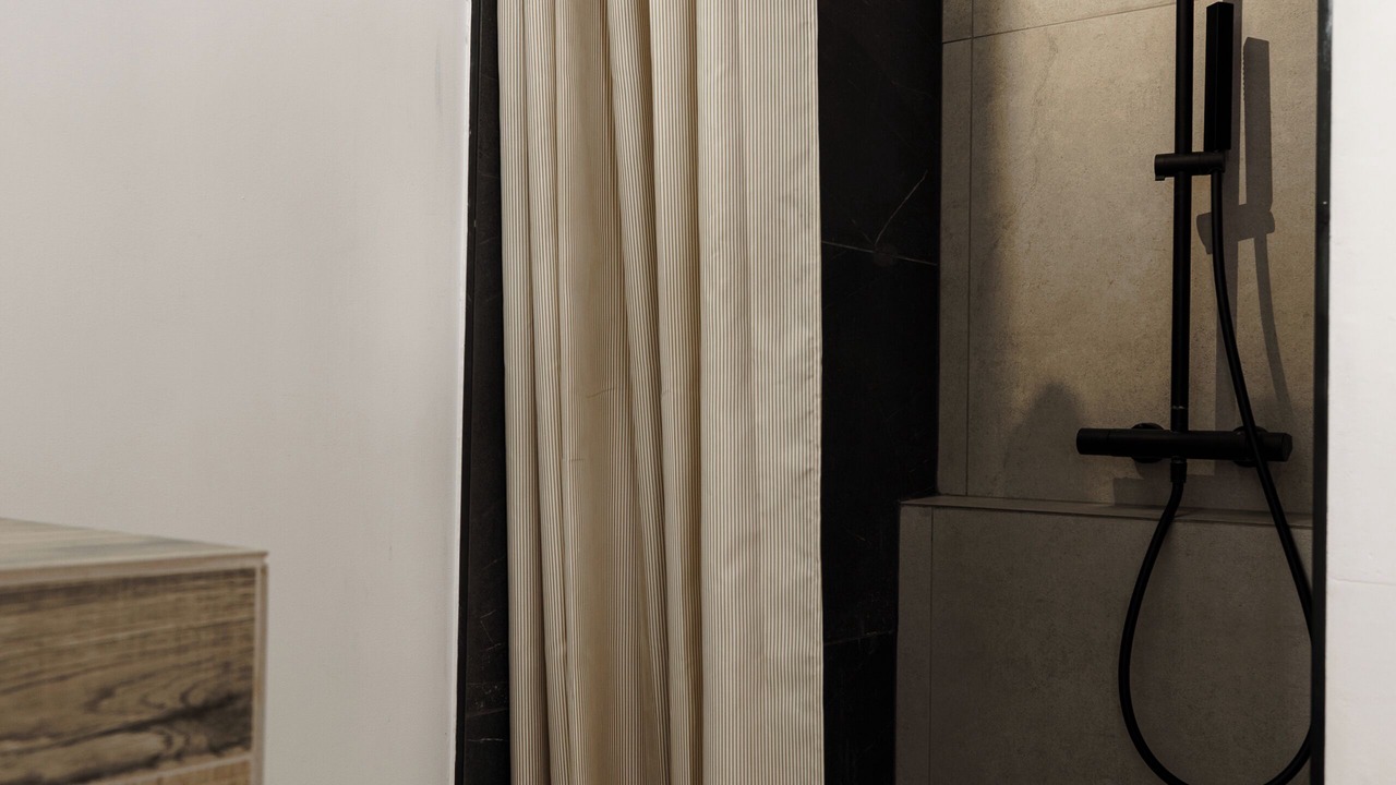 Photo of Bathroom in Sainte-Anastasie