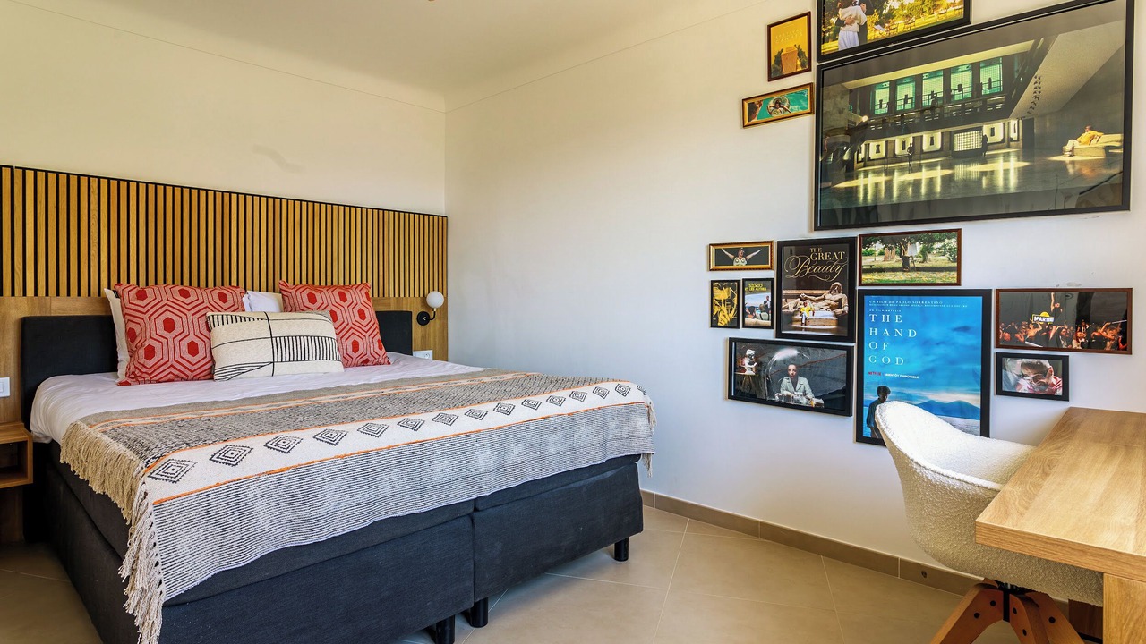 Photo of Bedroom in Mandelieu-La-Napoule