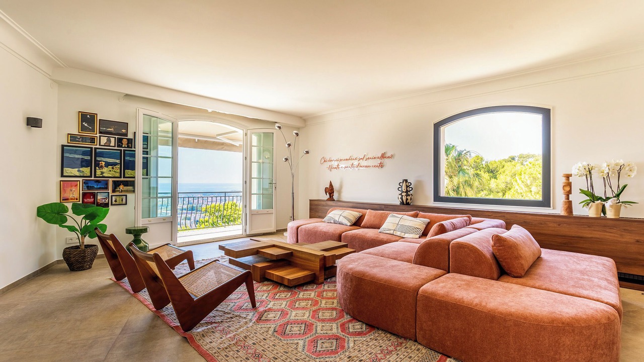 Photo of Livingroom in Mandelieu-La-Napoule