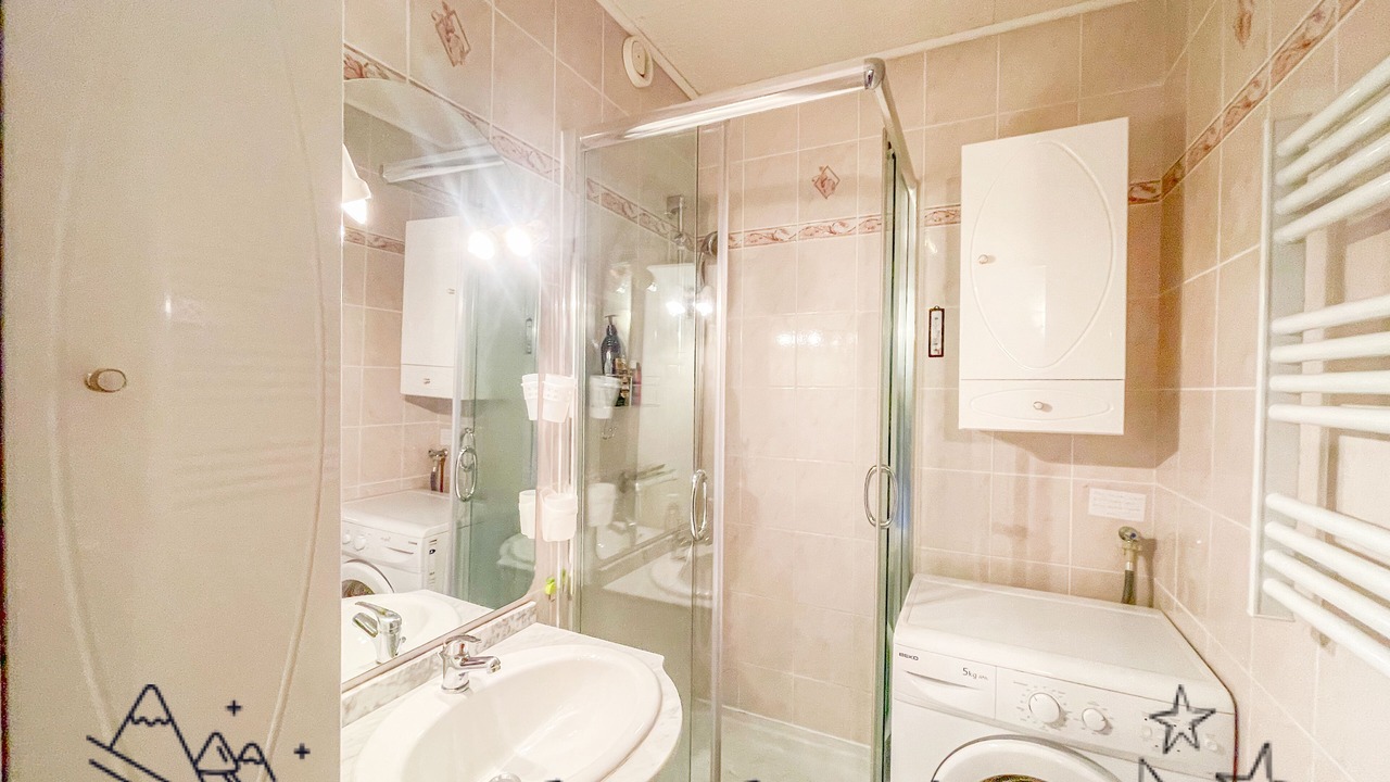 Photo of Bathroom in Le Sauze