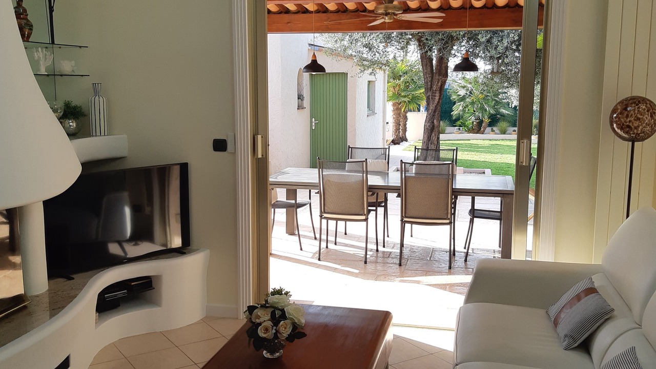 Photo of Livingroom in Pegomas