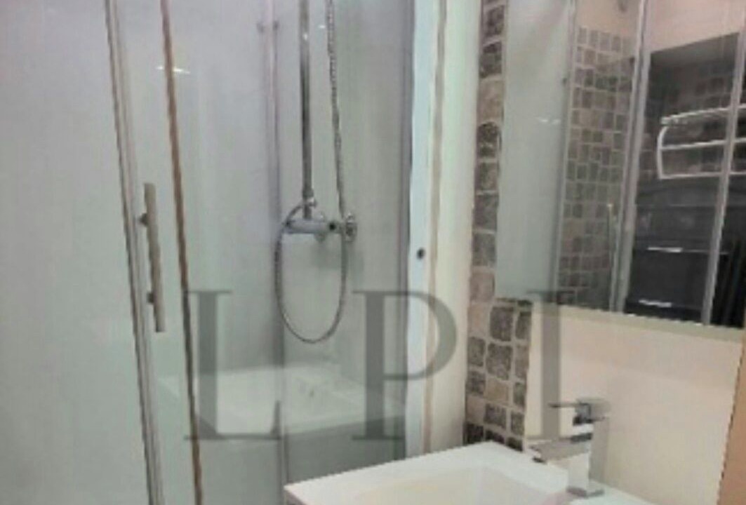 Photo of Bathroom in Viens