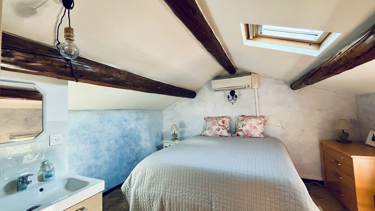 Photo of Bedroom in Avignon