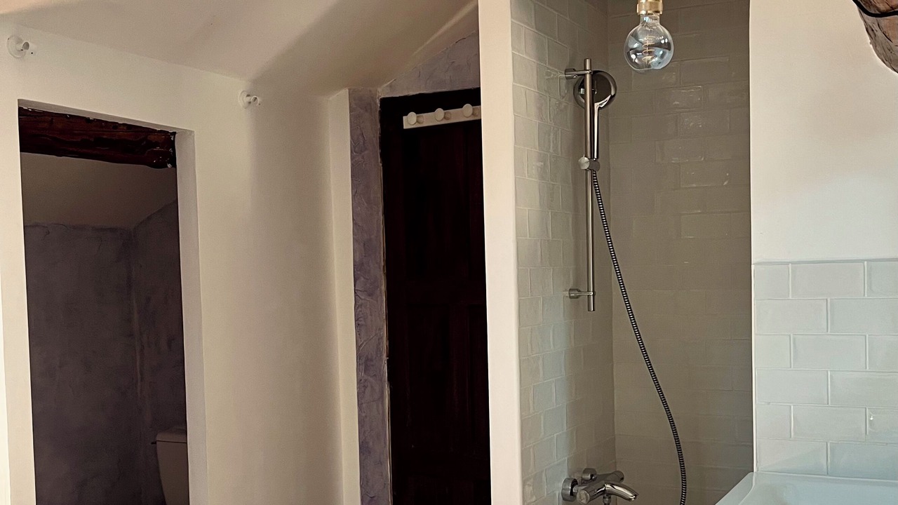 Photo of Bathroom in Avignon