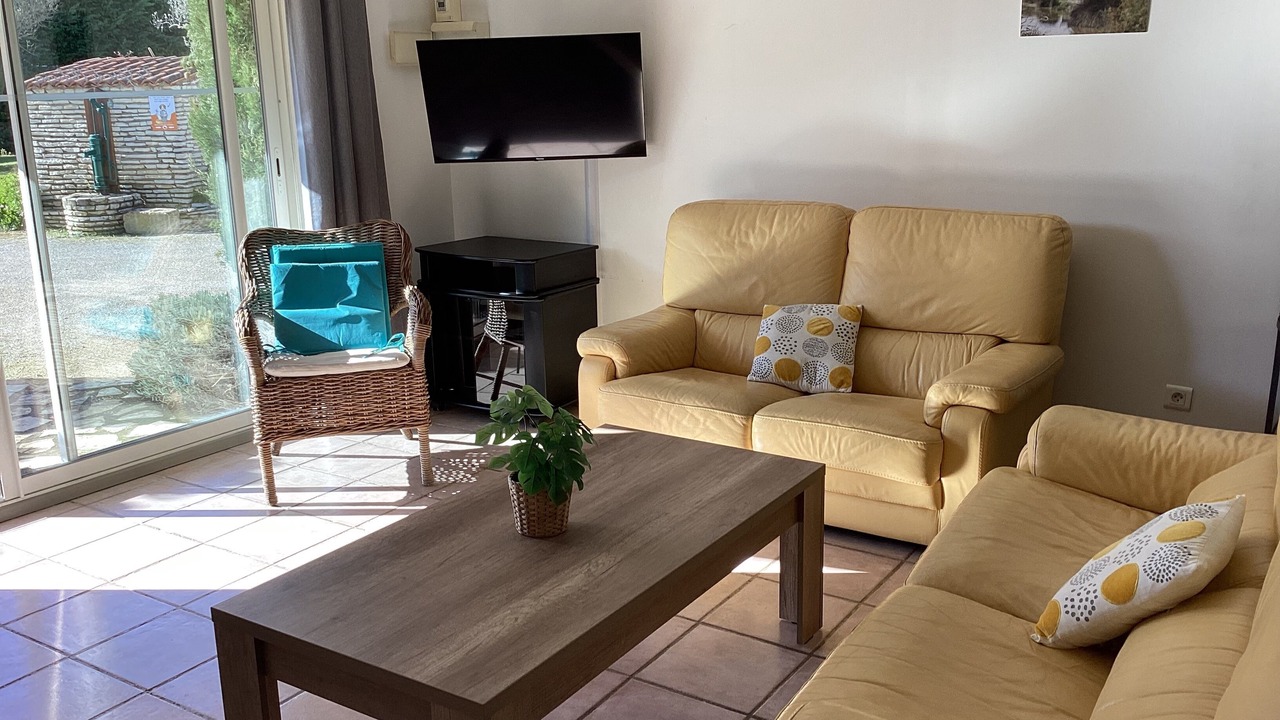 Photo of Livingroom in Aramon