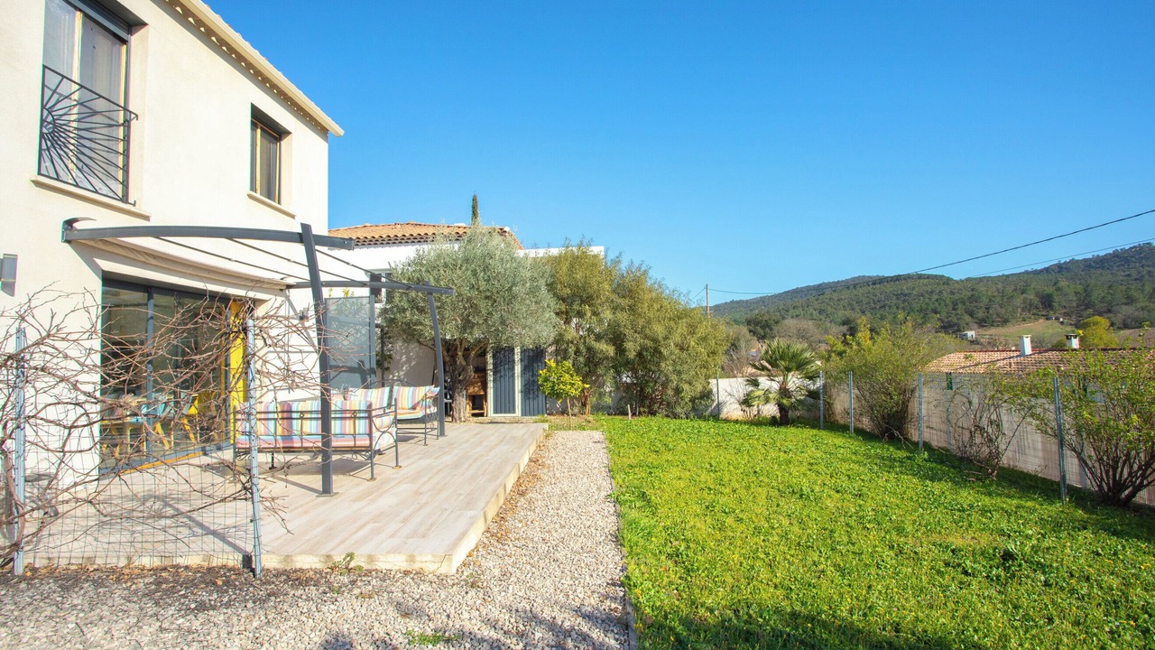 Photo of Patio Balcony in Pierrefeu-du-Var