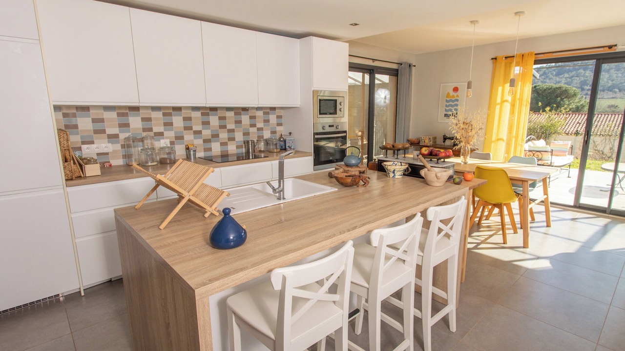 Photo of Kitchen in Pierrefeu-du-Var
