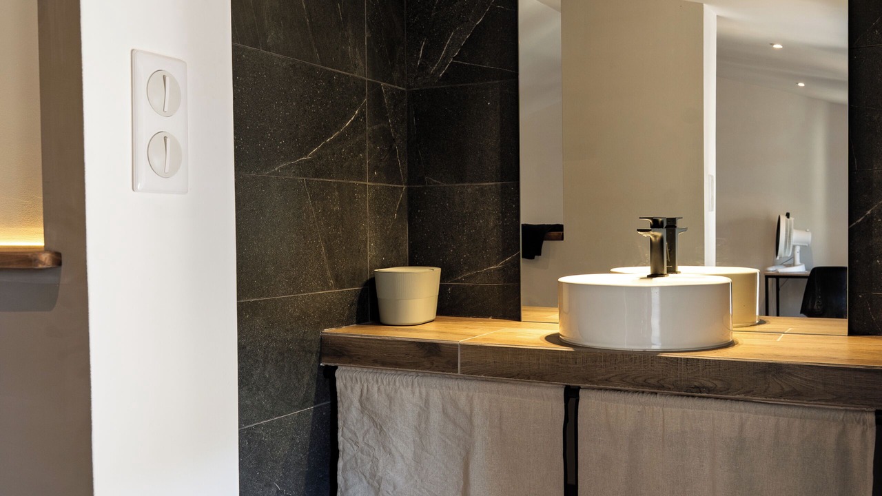 Photo of Bathroom in Russan