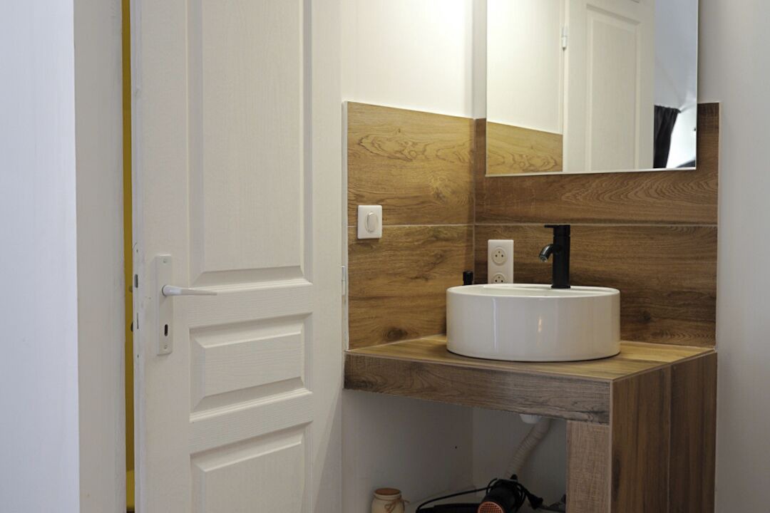 Photo of Bathroom in Russan