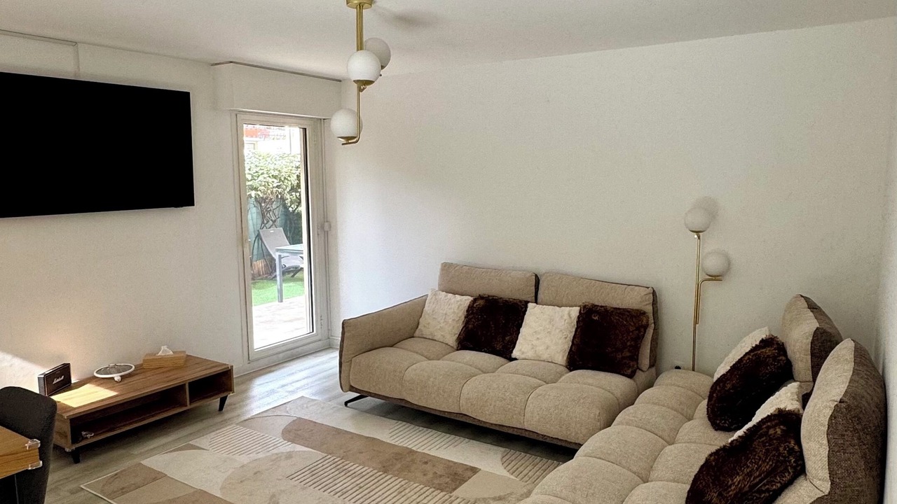 Photo of Livingroom in Carnot