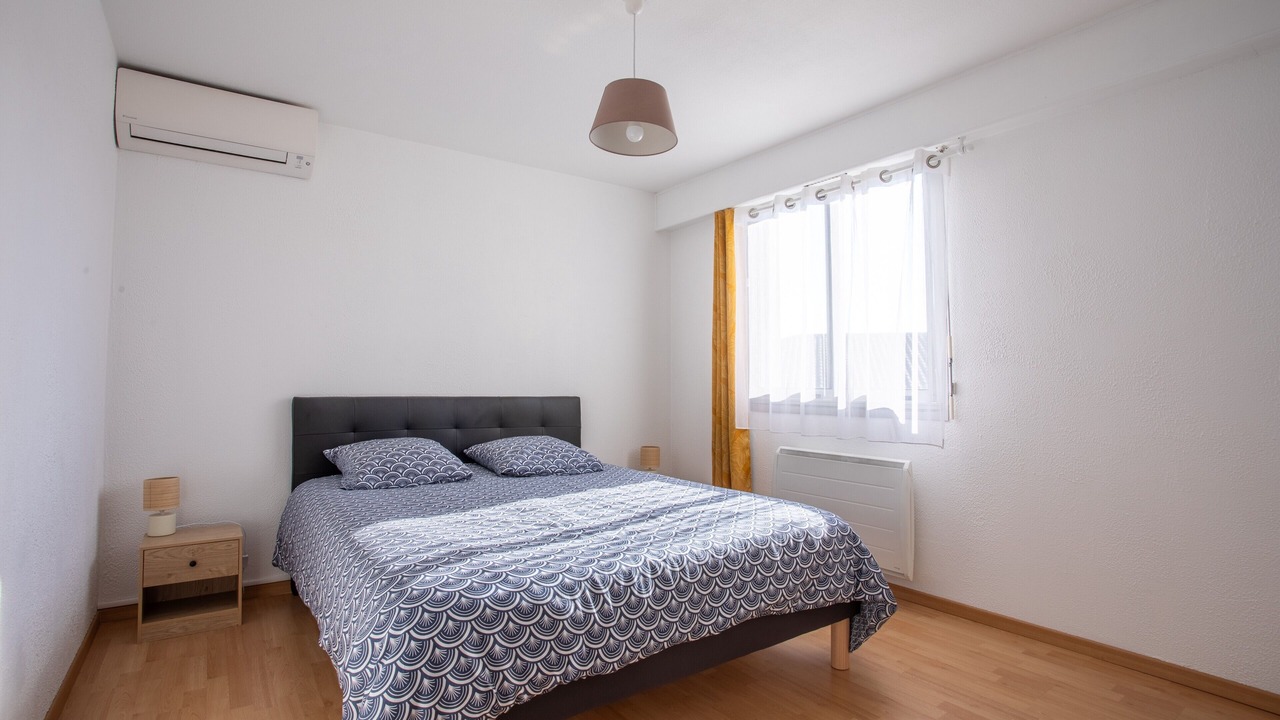 Photo of Bedroom in Frejus Plage