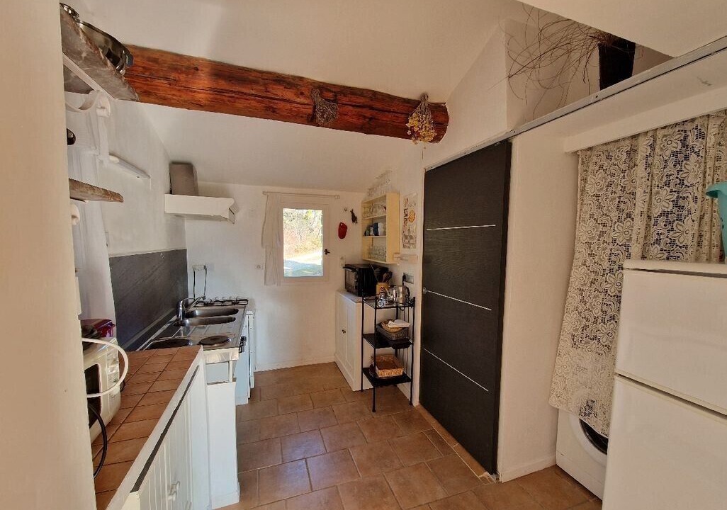 Photo of Kitchen in Buoux