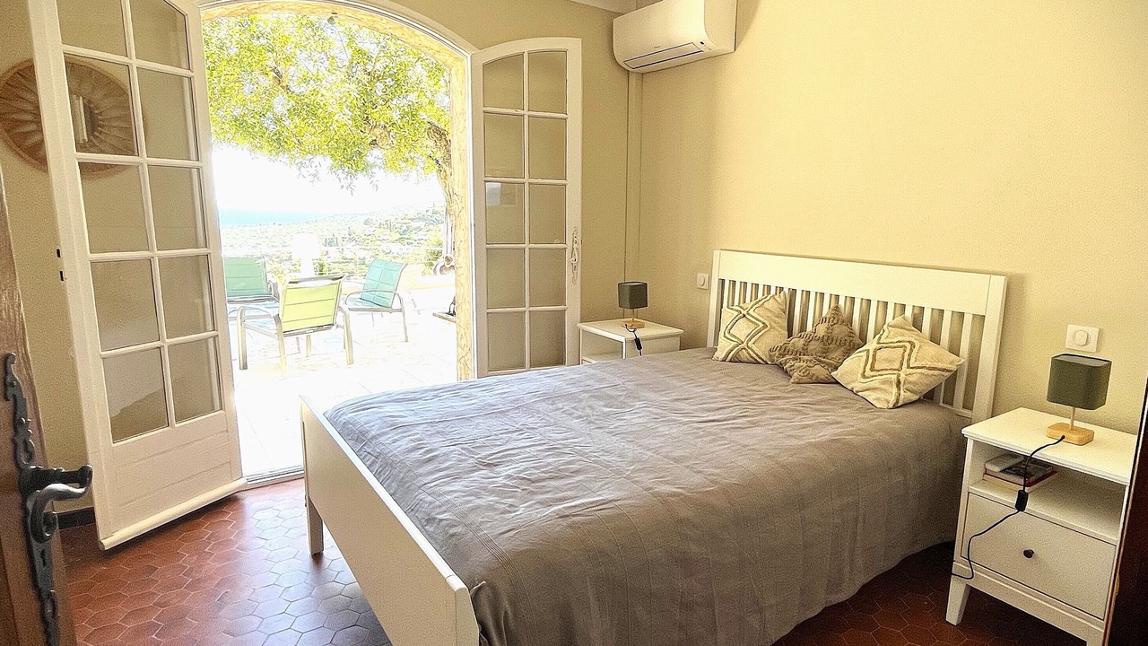 Photo of Bedroom in Cavalaire-sur-Mer