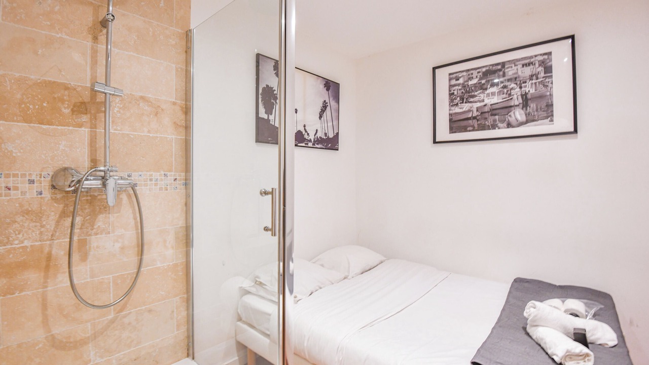 Photo of Bedroom in Quartier du Panier
