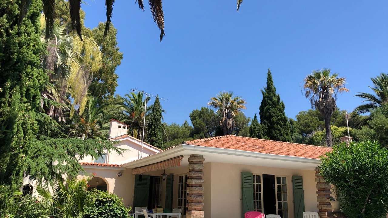 Photo of Patio Balcony in Boulouris-sur-Mer